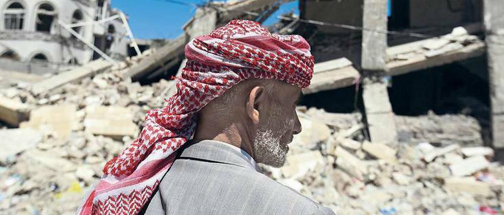 Land in Trümmern. Der Krieg hat Millionen Jemeniten obdachlos gemacht. Vor allem Saudi-Arabiens Luftschläge haben im Armenhaus der arabischen Welt verheerende Schäden angerichtet.