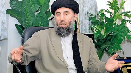 Hekmatjar und seiner Hisb-e Islami soll Immunität für „militärische Taten“ zugesichert werden.
