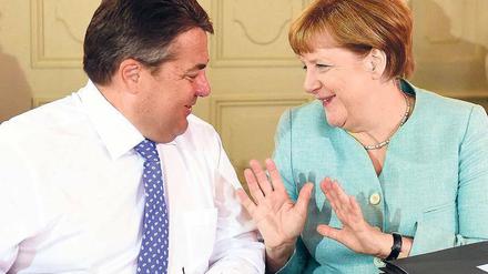 Es war nett in Meseberg. Bei dem Kabinettstreffen in brandenburgischer Idylle wurde auch mal gelacht, wie Bundeskanzlerin Angela Merkel später hervorhob.