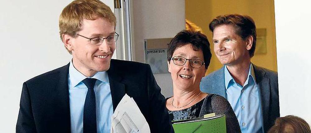 Zufrieden in Kiel. Grünen-Verhandlungsführerin Monika Heinold ist sich einig mit dem künftigen Ministerpräsidenten Daniel Günther von der CDU (links) und Heiner Garg (FDP)