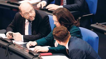 Die Vorstellung, dass der gescheiterte Kanzlerkandidat Schulz die Sozialdemokraten in eine Neuwahl führt, schreckt viele Abgeordnete.