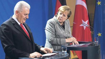Bundeskanzlerin Angela Merkel interessierte sich besonders dafür, was der türkische Ministerpräsident Binali Yildirim über den Fall Deniz Yücel zu sagen hatte. 