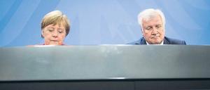 Kanzlerin Angela Merkel (CDU) mit CSU-Chef Horst Seehofer 