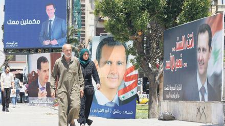 Für Präsident Bashar al Assad wird auf Plakaten geworben, obwohl es eine Wahl faktisch nicht gibt.
