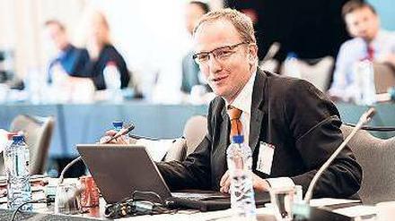 Ökonom mit Zuhörern. Guntram Wolff leitet das Forscherteam des Bruegel-Instituts. Der Deutsche löste 2013 den Gründungsdirektor Jean Pisani-Ferry ab. 