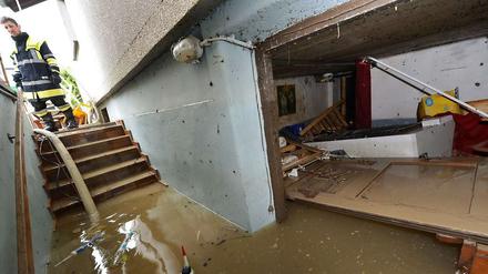 Das Hochwasser hat weite Regionen Deutschlands überschwemmt - oft sind nicht nur die Keller überschwemmt.