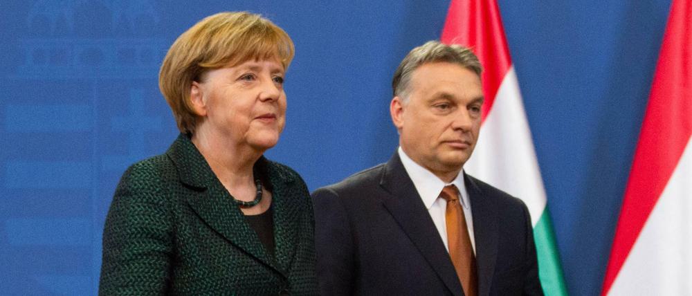 Merkel 2015 bei Ungarns Premier Orbán in Budapest
