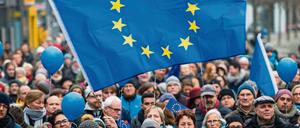 In Bewegungen wie „Pulse of Europe“ trifft sich dieses junge Europa mit dem der Älteren.