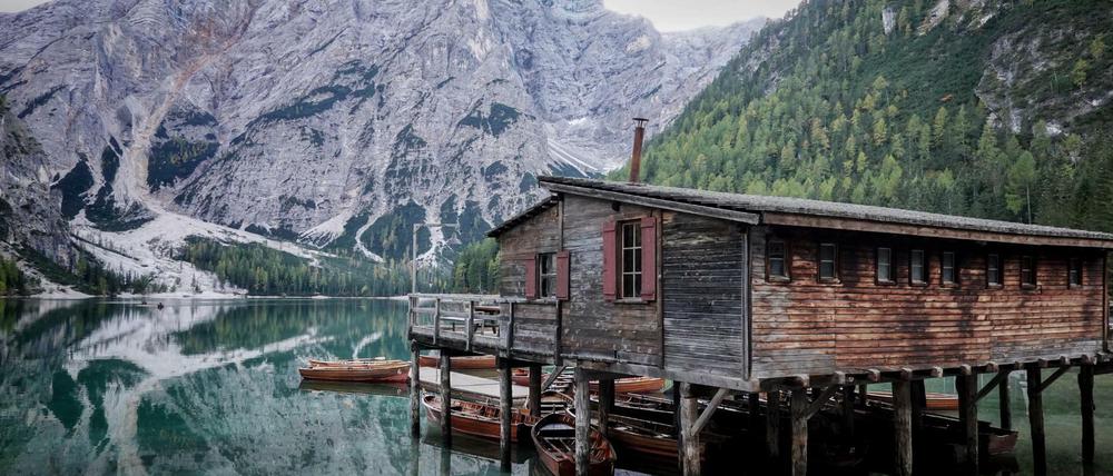Der Pragser Wildsee zählt zu einem der beliebtesten Orte für Instagram Fotos. 