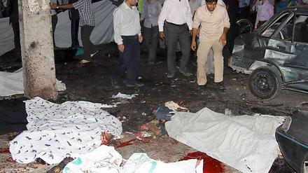 Zahlreiche Tote nach Doppel-Selbstmordanschlag im Iran.