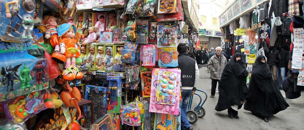 Szene auf einem Markt in Teheran, Iran