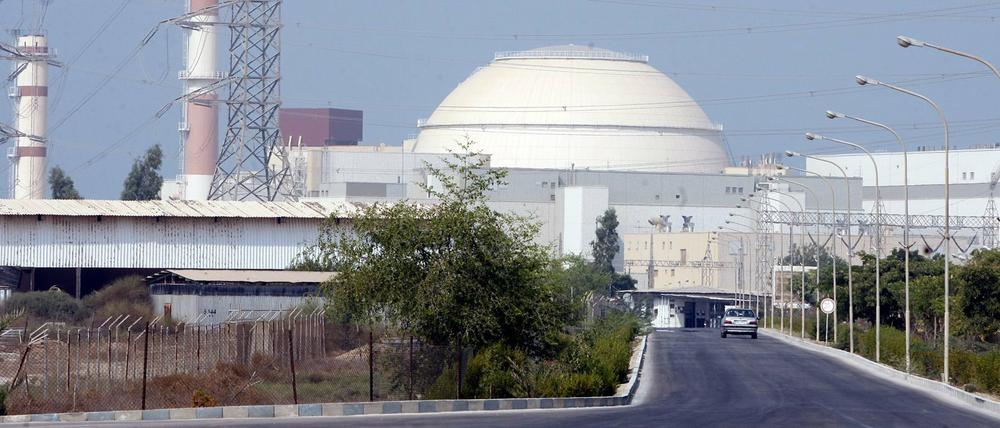 Das iranische Atomkraftwerk Buschehr - dient es wirklich friedlichen Zwecken?