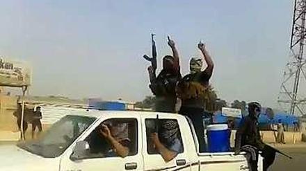 IS-Kämpfer auf dem Vormarsch.