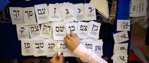 Israel steht nach den vorgezogenen Parlamentswahlen vor einer schwierigen Regierungsbildung.
