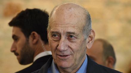Ehud Olmerts Haftstrafe wurde auf 18 Monate reduziert. 