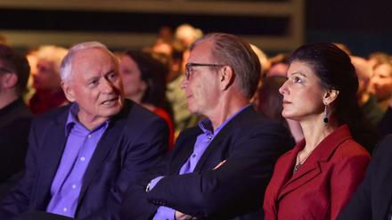 Jahresauftakt ohne Parteichefs: Die Linken-Politiker Oskar Lafontaine, Dietmar Bartsch und Sahra Wagenknecht.