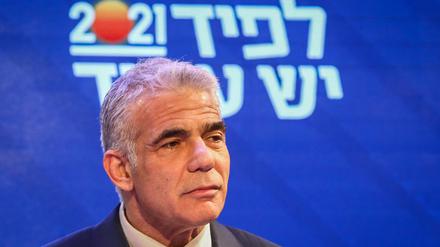 Jair Lapid, Vorsitzender der Partei Yesh Atid, spricht nach den Parlamentswahlen in Israel zu seinen Anhängern.