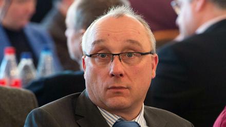 Jens Maier ist AfD-Bundestagsabgeordneter aus Dresden. Er nennt sich selbst "der kleine Höcke".