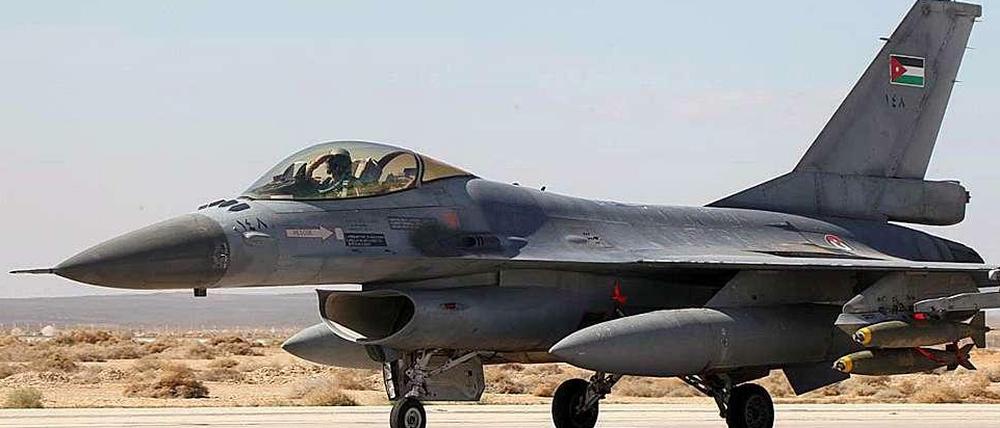Ein Kampfjet der jordanischen Luftwaffe.