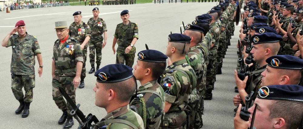 Deutsche Sicherheitspolitik muss mutiger werden - und europäischer. Hier die deutsch-französische Brigade beim 20. Jubiläum im Frühjahr. 