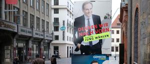 Leipzig hat die Wahl zwischen Burkhard Jung (SPD/ oben) und dem Kandidaten der CDU, Sebastian Gemkow.
