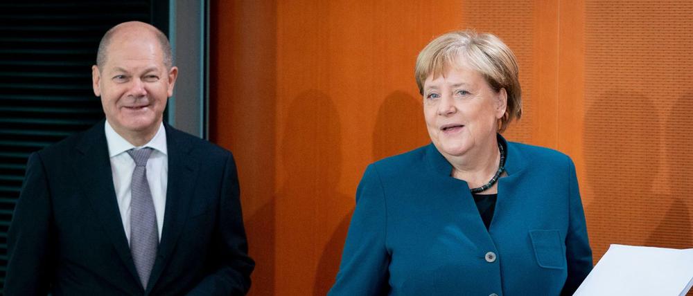 Wollen wohl nichts von Investitionen wissen: Vizekanzler Olaf Scholz (SPD) und Kanzlerin Angela Merkel (CDU). 