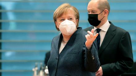 Ganz unterschiedliche Bewertungen beim Thema Impfen: Kanzlerin Merkel und Vizekanzler Scholz