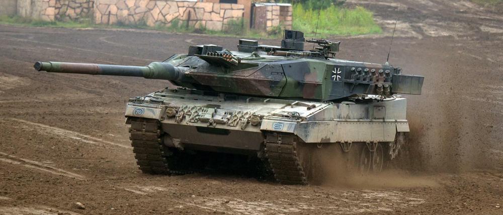 Nachfrage nach Waffen ist gestiegen: Hier ein Kampfpanzer vom Typ Leopard 2A6 