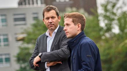 Befreundet und wollen die SPD auf Zukunftskurs halten: Lars Klingbeil und Kevin Kühnert