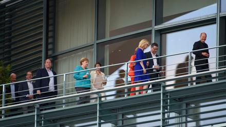 Mal wieder ein Balkon-Bild: Teilnehmer des Koalitionsausschusses im Kanzleramt 