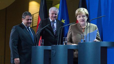 Kanzlerin Angela Merkel, der CSU-Vorsitzende Horst Seehofer Wirtschaftsminister Sigmar Gabriel.