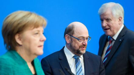 Es war mal eine Troika: Angela Merkel, Martin Schulz und Horst Seehofer (rechts).
