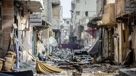Die syrische Stadt Kobane liegt nach monatelangen Gefechten in Trümmern.