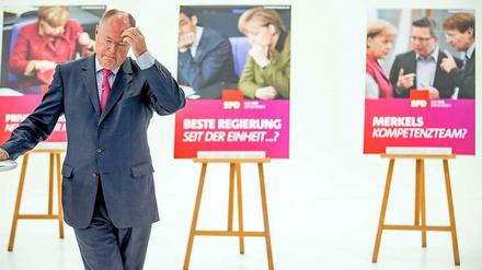 SPD-Kanzlerkandidat Peer Steinbrück - rot, violett oder was nun?. 