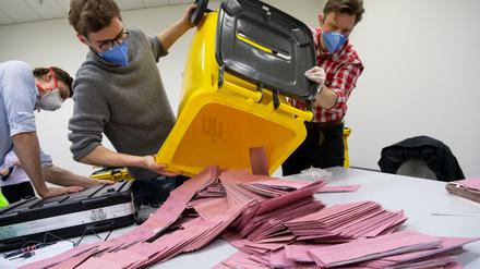 Die zweite Runde der bayerischen Kommunalwahl wurde komplett auf Briefwahl umgestellt.