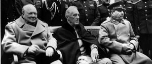 Der britische Premier Winston Churchill, US-Präsident Franklin D. Roosevelt und der sowjetische Diktator Josef Stalin 1945 in Jalta. 