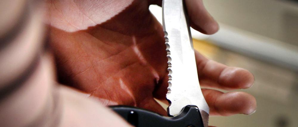 Erste Jahresstatistik für Messerstraftaten in Nordrhein-Westfalen: Über 6800 Straftaten wurden erfasst.