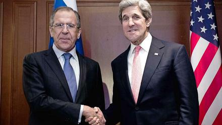 Chefdiplomaten: Russlands Außenminister Sergej Lawrow und sein US-Kollege John Kerry am Freitag in London.