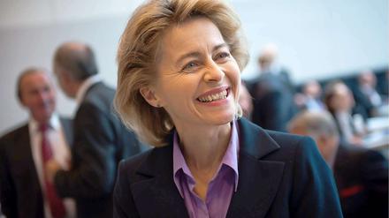 Arbeitsministerin Ursula von der Leyen will die FDP beim Mindestlohn ins Boot holen. 
