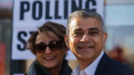 Neuer Bürgermeister von London: Labour-Politiker Sadiq Khan mit seiner Frau Saadiya. 