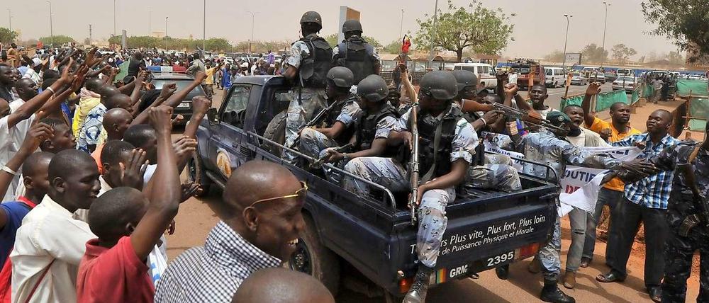 Die ECOWAS will Eingreiftruppen nach Mali schicken, um die islamistischen Rebellen zu vertreiben. Der UN-Sicherheitsrat hat sein Okay gegeben.
