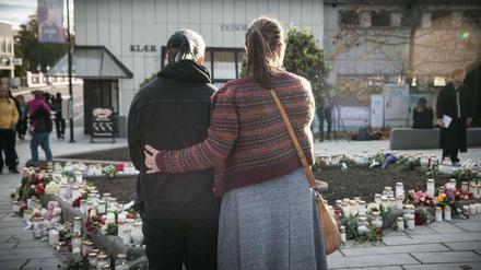 Gedenken an die Opfer des Bogenschützen in Kongsberg