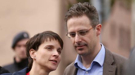 Schwerer Stand: Die AfD-Vorsitzende Frauke Petry und ihr Ehemann Marcus Pretzell