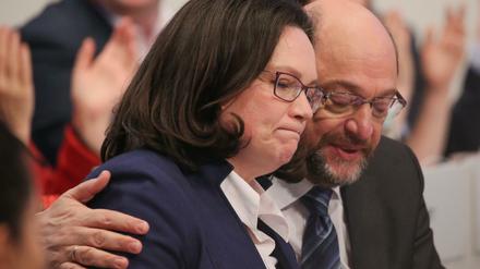Die SPD-Fraktionsvorsitzende Andrea Nahles und Noch-Parteichef Martin Schulz beim SPD-Parteitag im Januar in Bonn. 