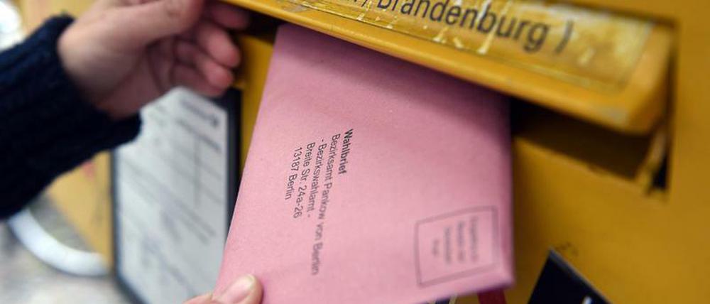 Immer mehr Wähler stimmen per Briefwahl ab. Ist das noch demokratisch?