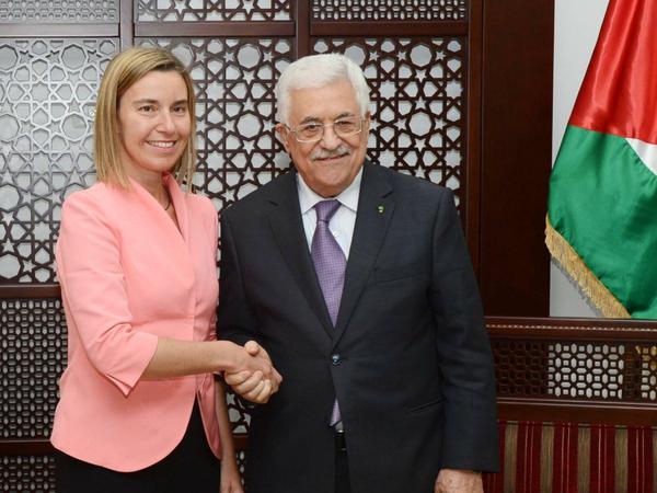 Sind sich einig: EU-Außenbeauftragte Federica Mogherini und Mahmud Abbas.