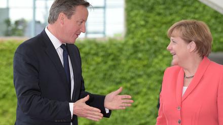 Der britische Premier David Cameron und Bundeskanzlerin Angela Merkel im vergangenen Juni in Berlin.