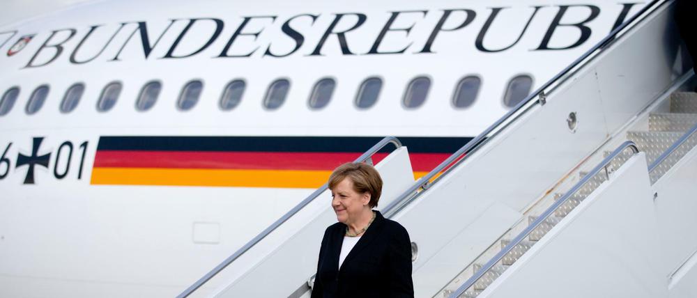 Bundeskanzlerin Angela Merkel bei einer Auslandsreise (Archivbild). Noch bis Samstag ist sie im südlichen Kaukasus unterwegs. 