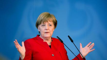 Bundeskanzlerin Angela Merkel (CDU) hat ihre Partei auf Linie getrimmt. Doch nun geht der Richtungsstreit los.