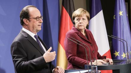 Harte Worte gen Russland: Bundeskanzlerin Angela Merkel (CDU) und Frankreichs Präsident Francois Hollande